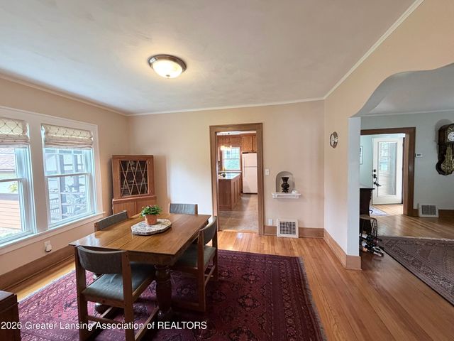 301 Cowley Avenue, East Lansing, MI 48823