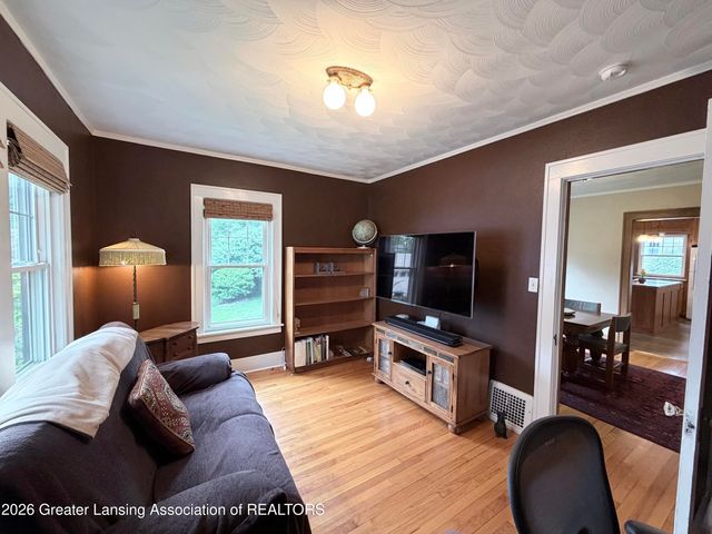 301 Cowley Avenue, East Lansing, MI 48823