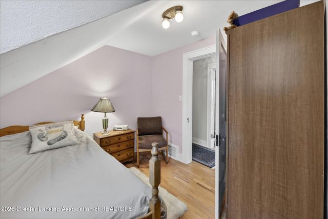 301 Cowley Avenue, East Lansing, MI 48823