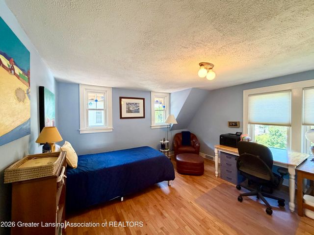 301 Cowley Avenue, East Lansing, MI 48823
