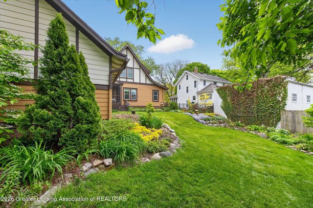 301 Cowley Avenue, East Lansing, MI 48823