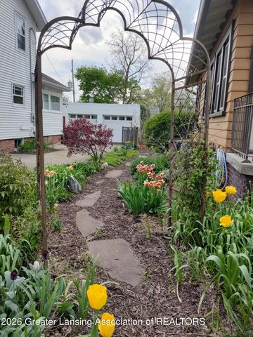 301 Cowley Avenue, East Lansing, MI 48823