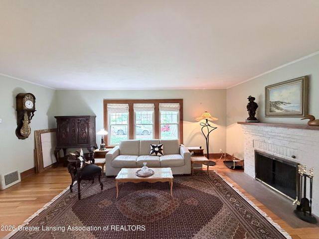 301 Cowley Avenue, East Lansing, MI 48823