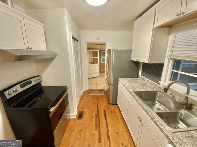 118 Glen Iris Drive, Monroe, GA 30655