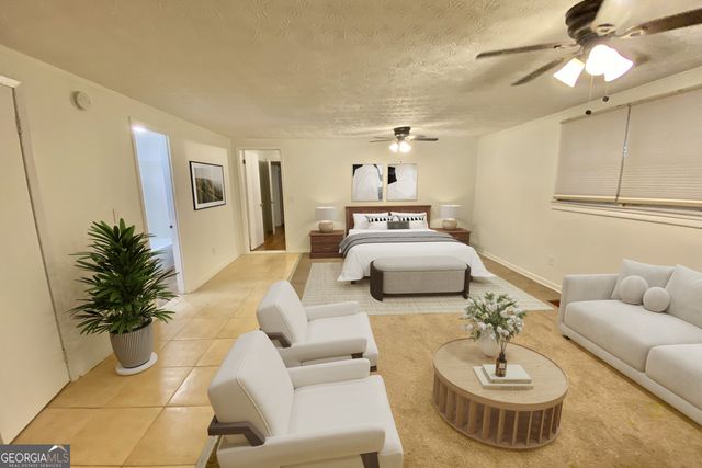 118 Glen Iris Drive, Monroe, GA 30655