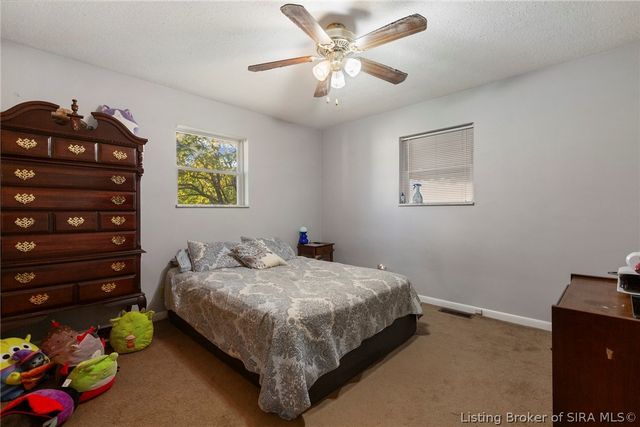 112 Cheryl Drive, New Albany, IN 47150