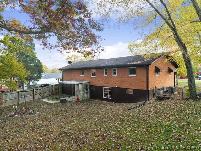 112 Cheryl Drive, New Albany, IN 47150