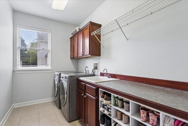 25821 Pastoral Drive, Plainfield, IL 60585