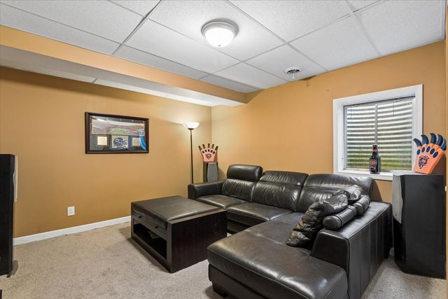25821 Pastoral Drive, Plainfield, IL 60585