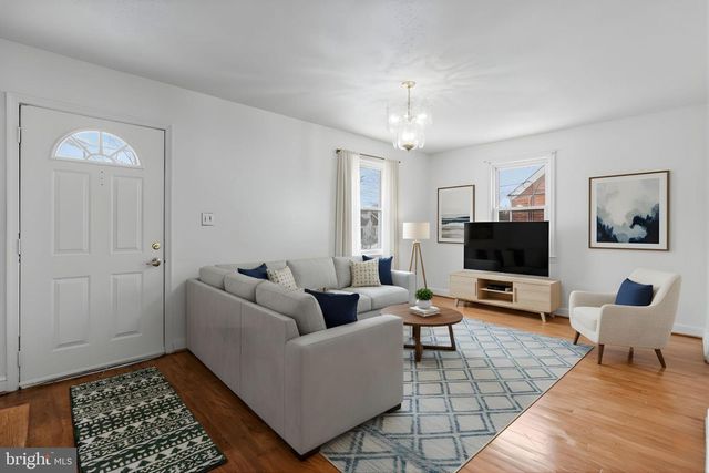 2205 CALVERT ST, Hyattsville, MD 20783