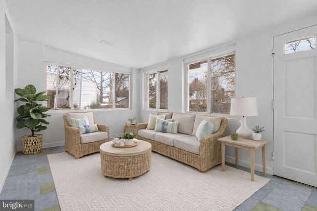 2205 CALVERT ST, Hyattsville, MD 20783