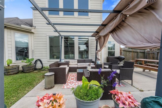 21420 Lambeth Ridge Lane, Kingwood, TX 77339