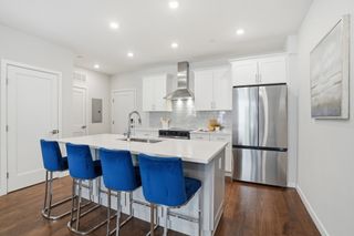 267 Old Colony 611, Boston, MA 02127