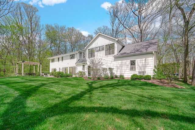 4N541 Crane Lane, St. Charles, IL 60175