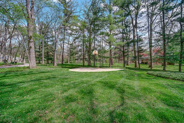 4N541 Crane Lane, St. Charles, IL 60175