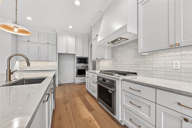 3509 SW Radiance Avenue, Bentonville, AR 72713