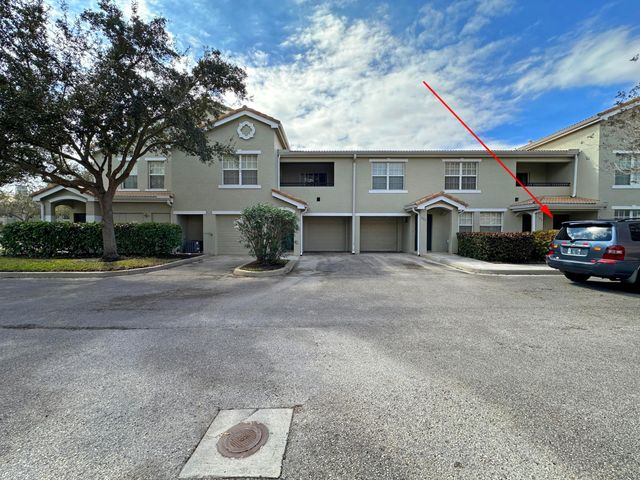160 SW Peacock Blvd Apt 31-204 St, Port St Lucie, FL 34986