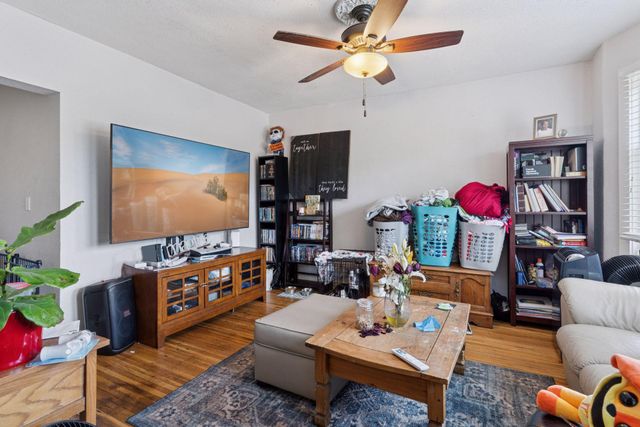 3033 Park Avenue S, Minneapolis, MN 55407
