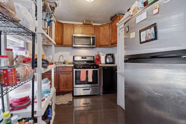 3033 Park Avenue S, Minneapolis, MN 55407