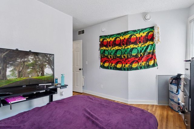 3033 Park Avenue S, Minneapolis, MN 55407