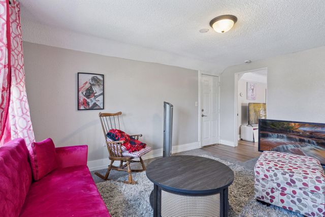 3033 Park Avenue S, Minneapolis, MN 55407