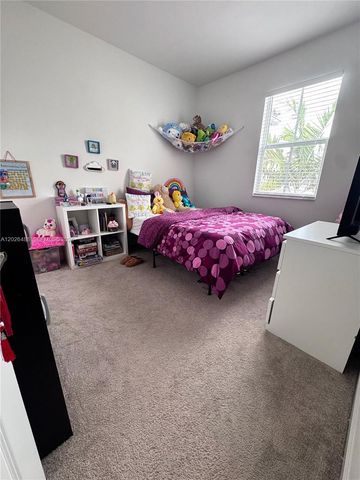4664 NW 120th Way, Coral Springs, FL 33076