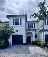 4664 NW 120th Way, Coral Springs, FL 33076