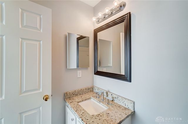 9366 Captiva Bay Drive, Miamisburg, OH 45342