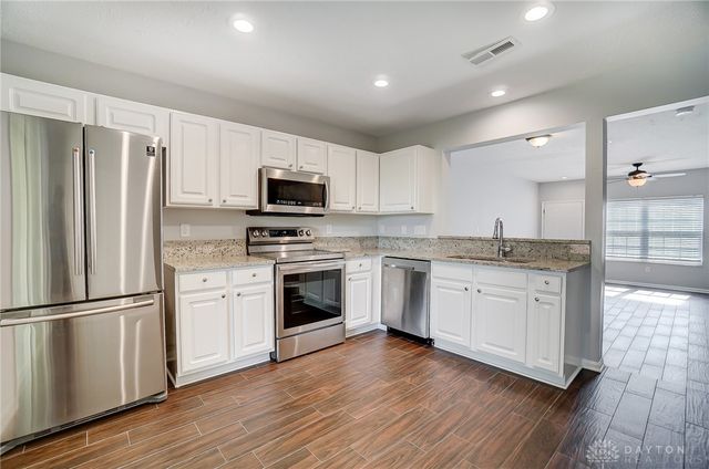 9366 Captiva Bay Drive, Miamisburg, OH 45342