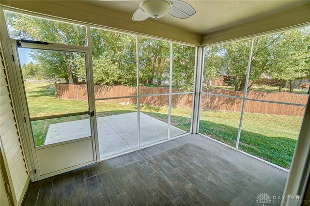 9366 Captiva Bay Drive, Miamisburg, OH 45342