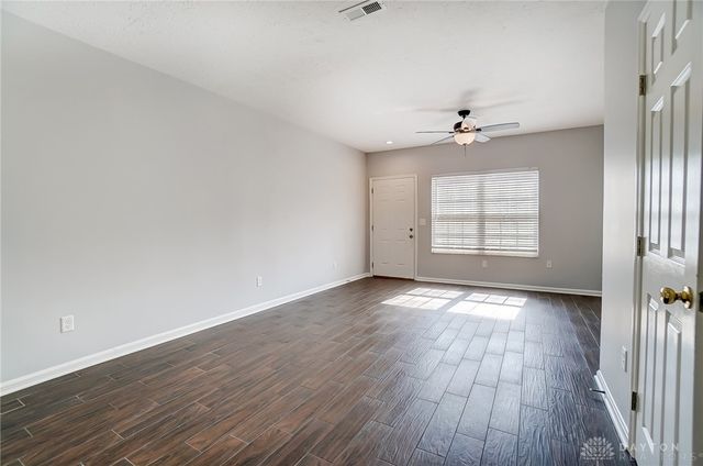 9366 Captiva Bay Drive, Miamisburg, OH 45342