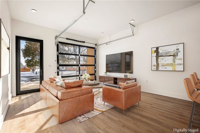 905 SE 4th Street 112, Bentonville, AR 72712