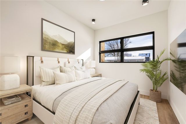 905 SE 4th Street 112, Bentonville, AR 72712