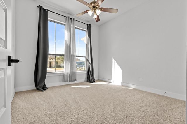 19520 Diversion CIR, Lago Vista, TX 78645