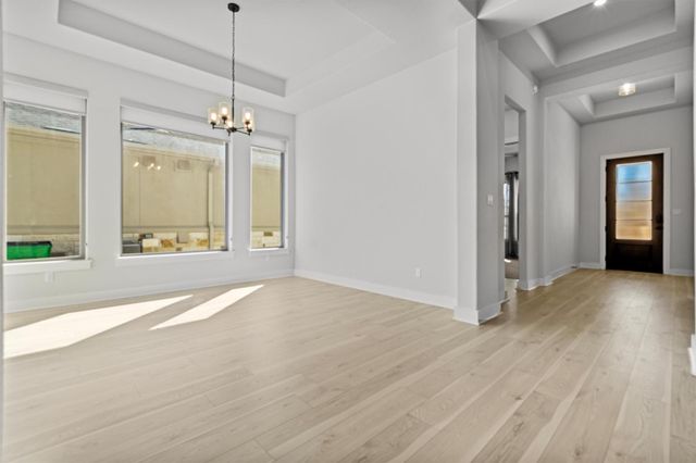 19520 Diversion CIR, Lago Vista, TX 78645