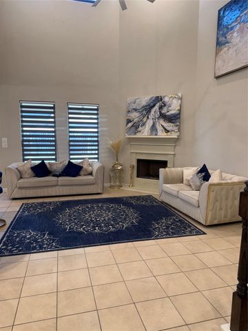 1617 Darwin Cedar Drive, Rosharon, TX 77583