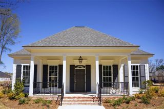 2105 Pecan Square Avenue, Shreveport, LA 71106