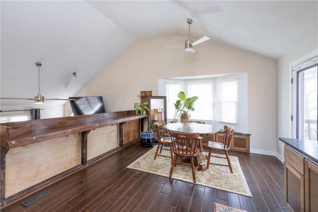 908 NE Bristol Drive, Lee's Summit, MO 64086