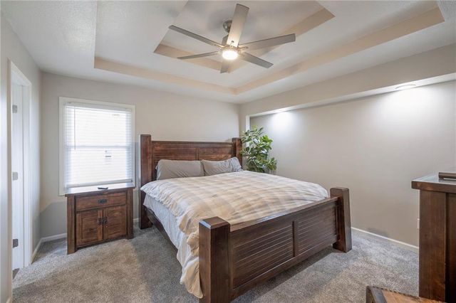 908 NE Bristol Drive, Lee's Summit, MO 64086