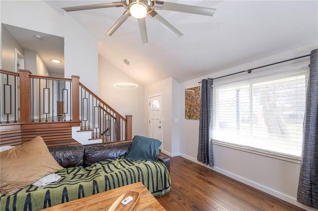 908 NE Bristol Drive, Lee's Summit, MO 64086