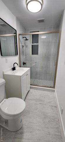 89-25 209 Street, Queens Village, NY 11427