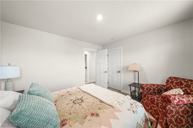 2310 Orchard Circle, Ravenna, OH 44266