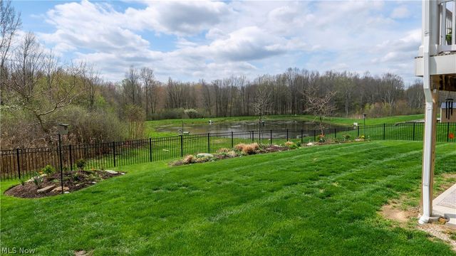 2310 Orchard Circle, Ravenna, OH 44266