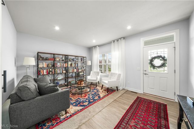 2310 Orchard Circle, Ravenna, OH 44266