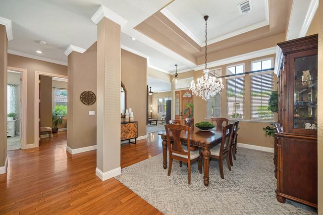 1665 Gallinger Ct, Folsom, CA 95630