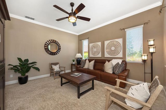 1665 Gallinger Ct, Folsom, CA 95630