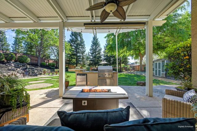 1665 Gallinger Ct, Folsom, CA 95630