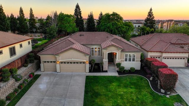 1665 Gallinger Ct, Folsom, CA 95630