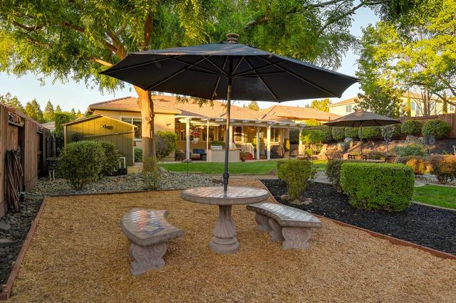 1665 Gallinger Ct, Folsom, CA 95630