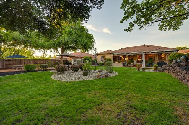 1665 Gallinger Ct, Folsom, CA 95630